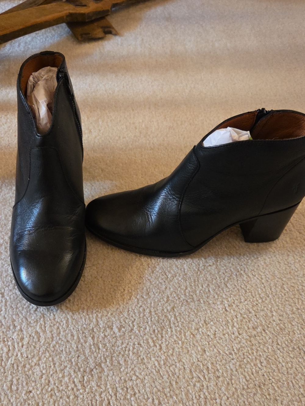 Frye Women's Black Leather Ankle Boots - Classic Block Heel